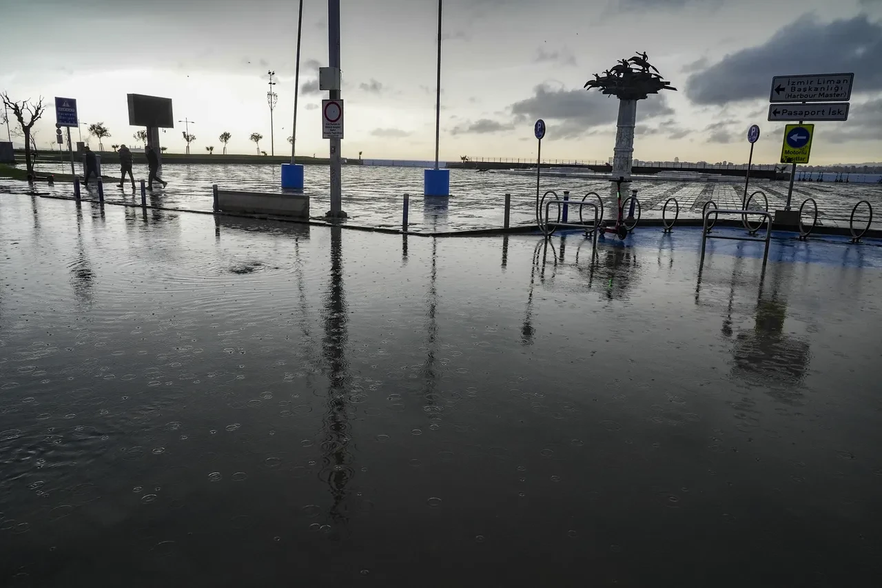 Meteoroloji'den peş peşe uyarılar: Kuvvetli yağış ve karla hafta başlıyor