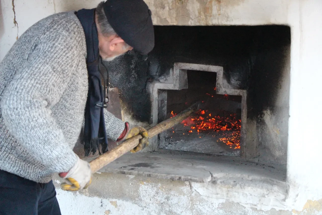 Tarihi 2 bin 500 yıl öncesine dayanan yemek: Tam 12 saatte pişiyor, bayram ve düğün sofralarının başköşesine koyuluyor