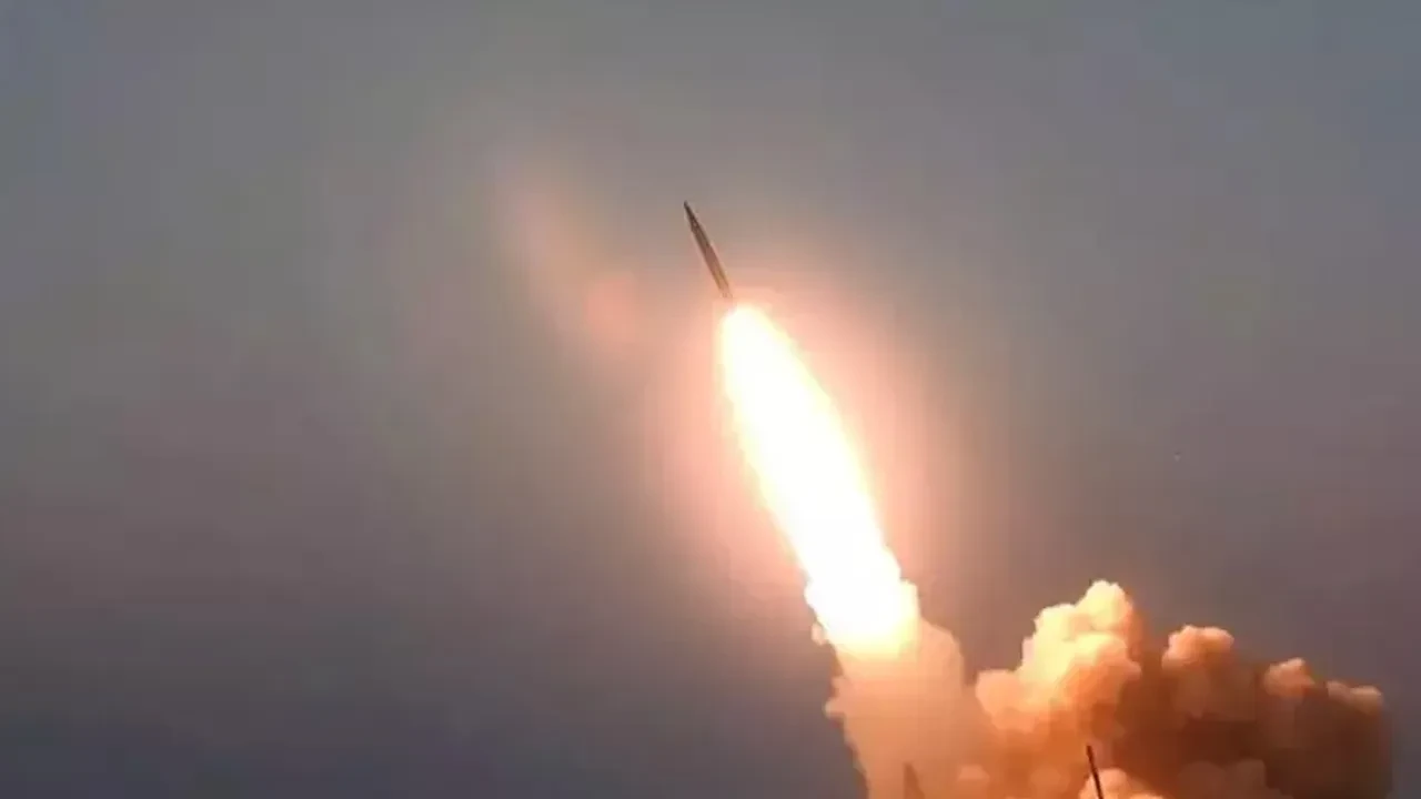 ABD'de 'İran' depremi! Harris'ten Trump'a sert sözler: 'Amerikan halkı bu keyfi savaşı istemiyor'