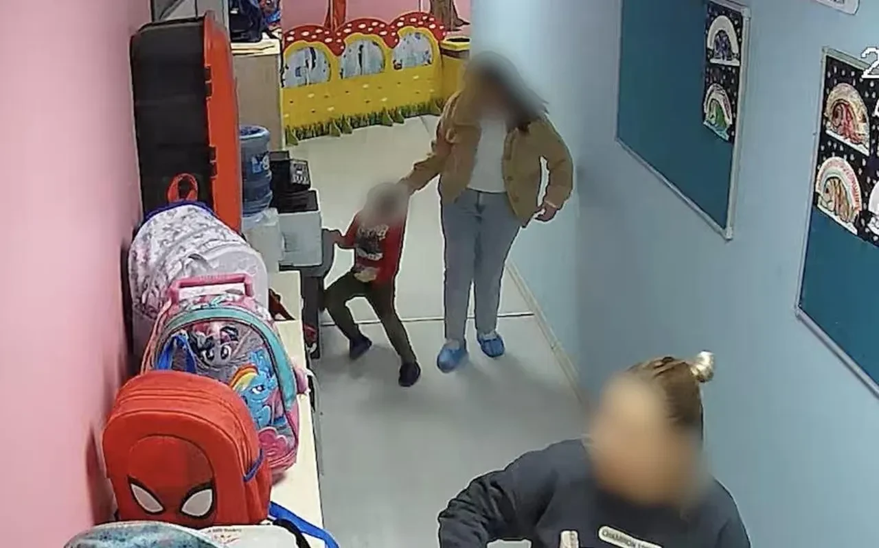 Anaokulunda 5 yaşındaki öğrencisini tekmeledi! Darpçı öğretmen 20 bin lira para cezasına çarptırıldı