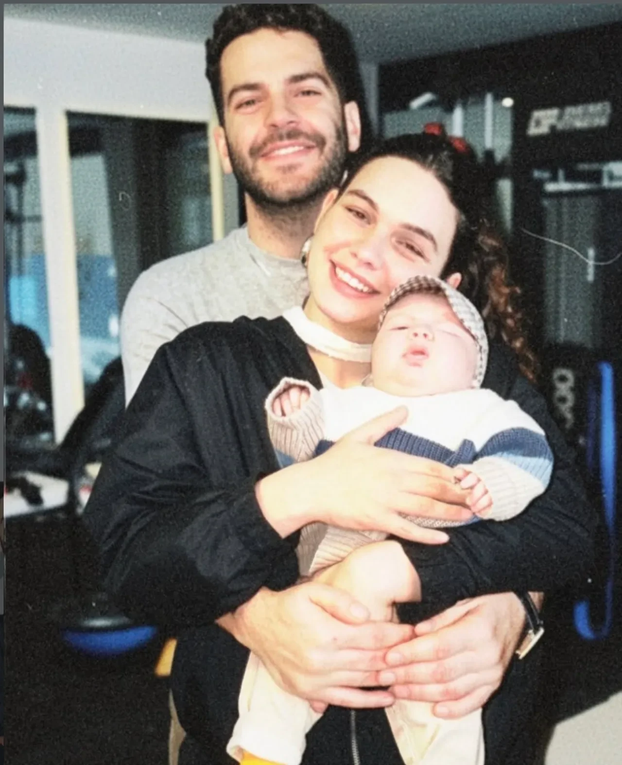 Beste Kökdemir, oğlunun yüzünü ilk kez paylaştı 