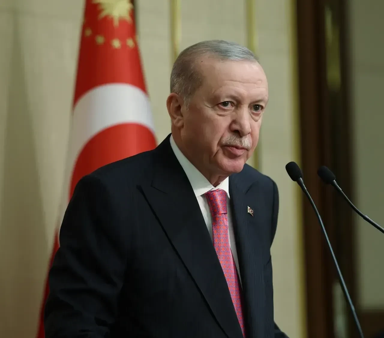 Cumhurbaşkanı Erdoğan'dan barış diplomasisi! Muhammed bin Selman ile görüştü