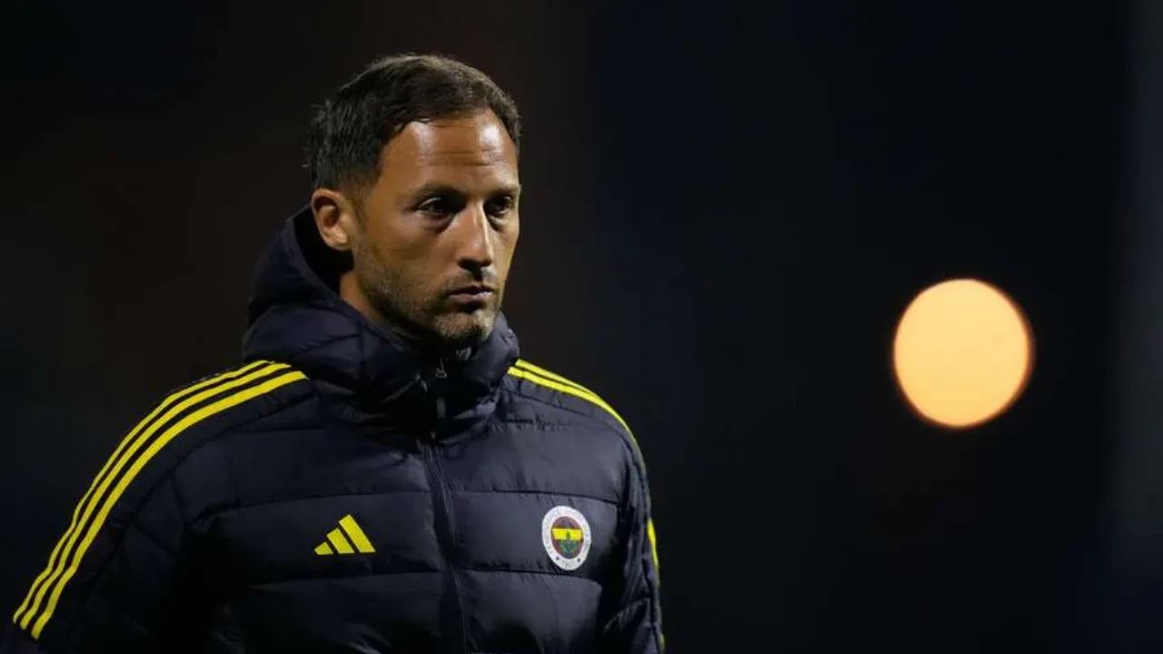 Fenerbahçe'de Antalyaspor maçı öncesinde Domenico Tedesco gelişmesi: Sahada olamayacak!