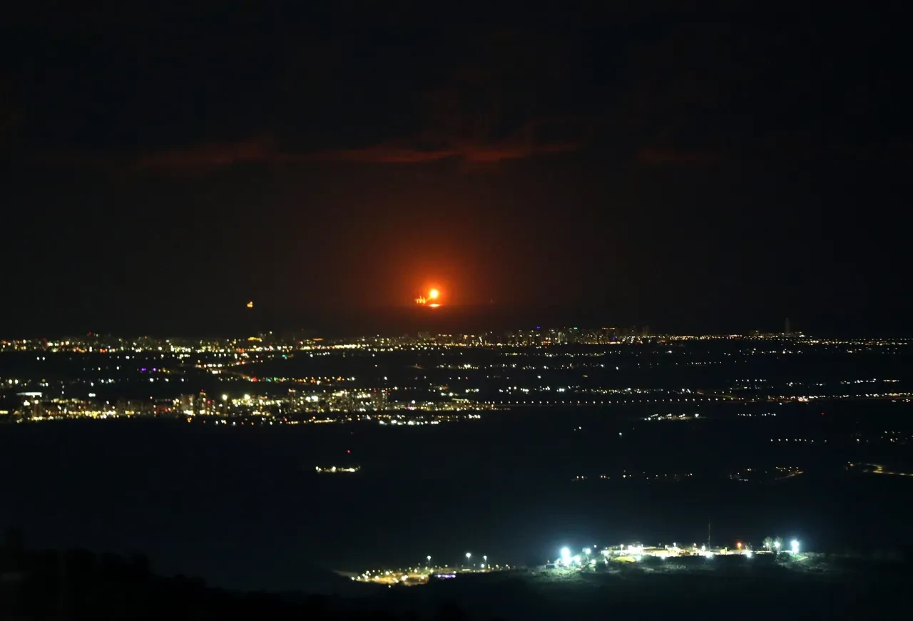 İran'ın 'en şiddetli' saldırısı başladı! İsrail hava savunma sistemi aktif edildi: 'Herkes sığınaklara'