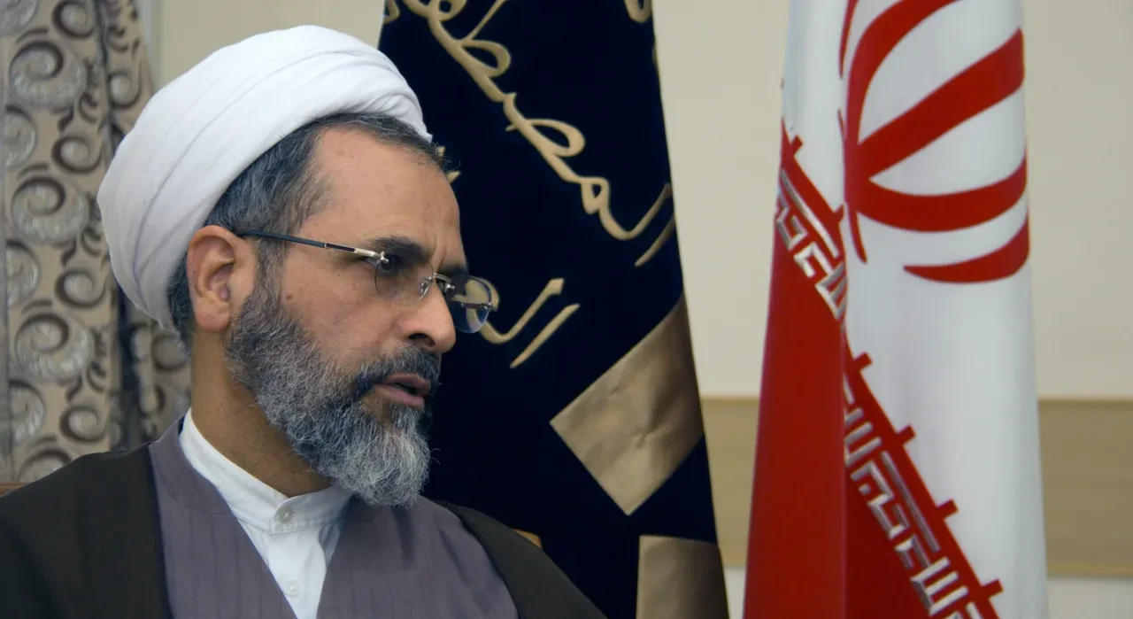 İran'da Hamaney'in yerine Ayetullah Arafi atandı