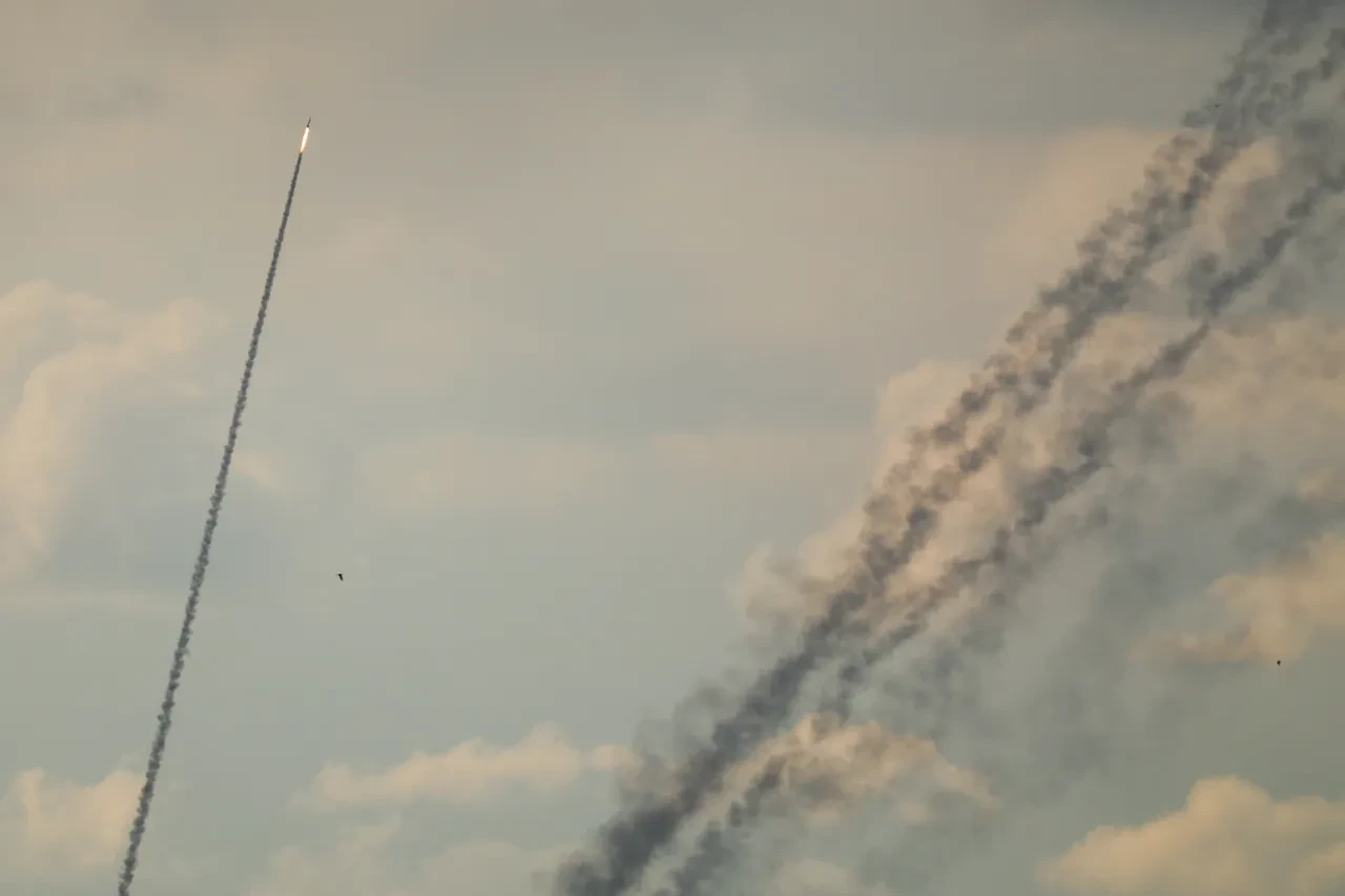 İran'dan ABD ve İsrail'e gözdağı! 'Bugün hiç karşılaşmadıkları bir güçle vuracağız'