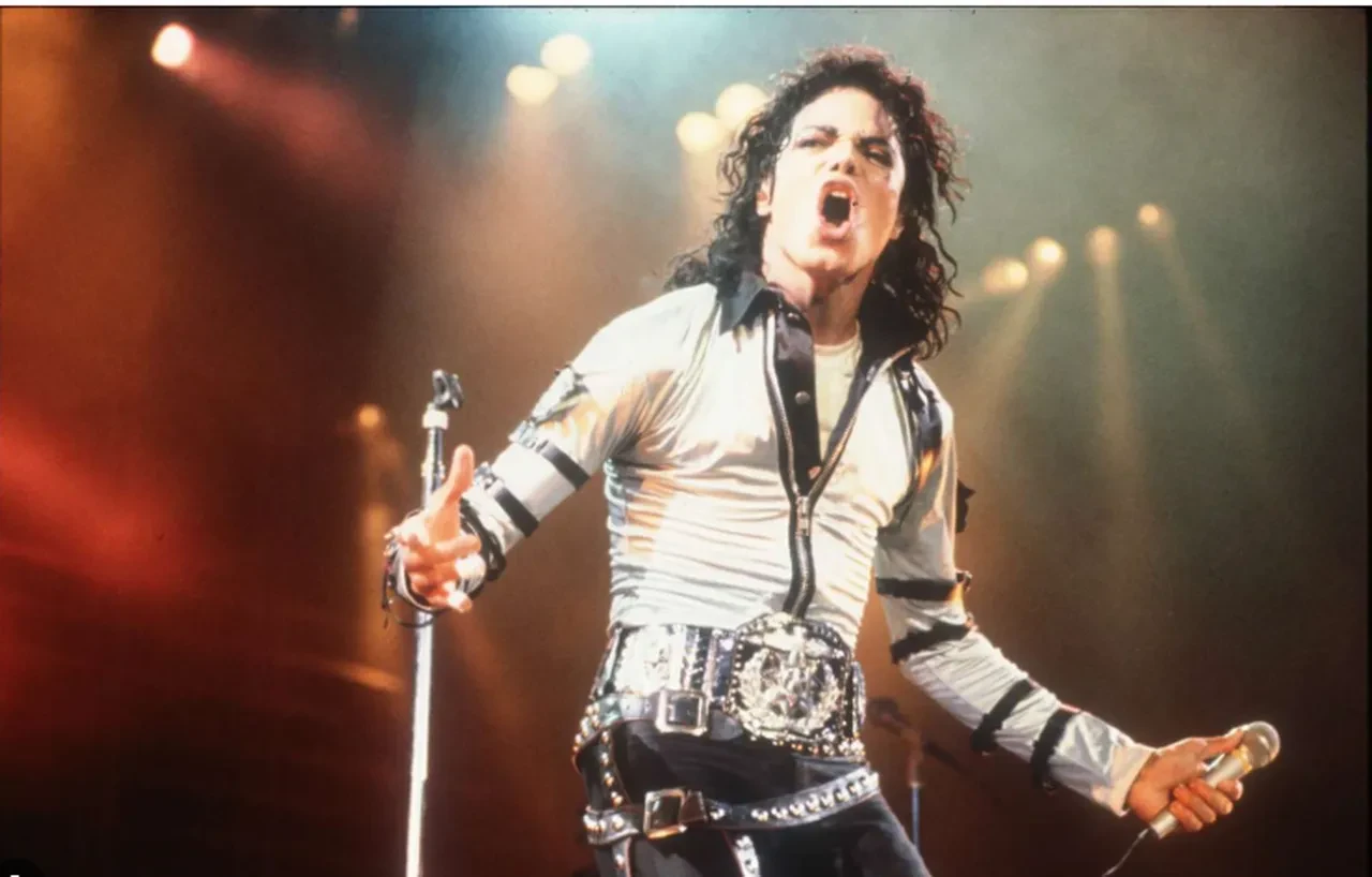 Michael Jackson'a ölümünden 17 yıl sonra gelen dava 