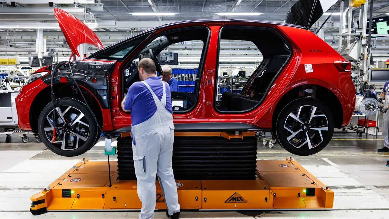 Araç alacaklar dikkat: Yeni çip krizi kapıda