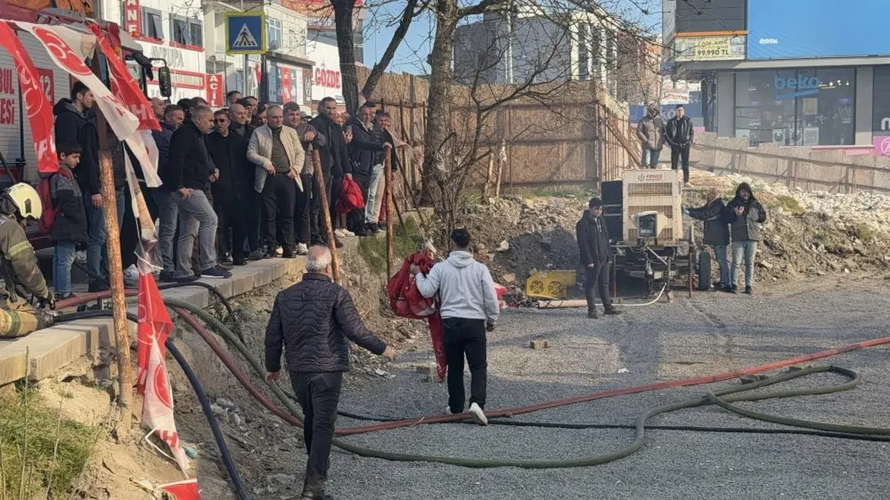 Arnavutköy'de MHP iftar çadırında yangın