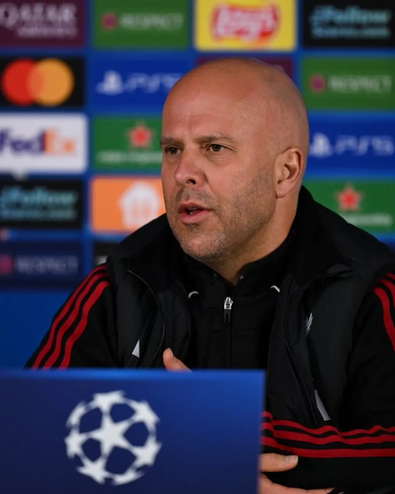 Arne Slot'tan Galatasaray tespiti: "Onlar için baskı olacak"