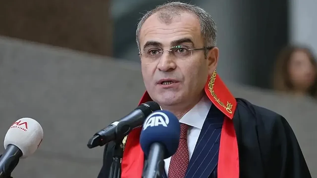 AYM Başkanvekilli değişti! Hasan Tahsin Gökcan’ın yerine İrfan Fidan seçildi