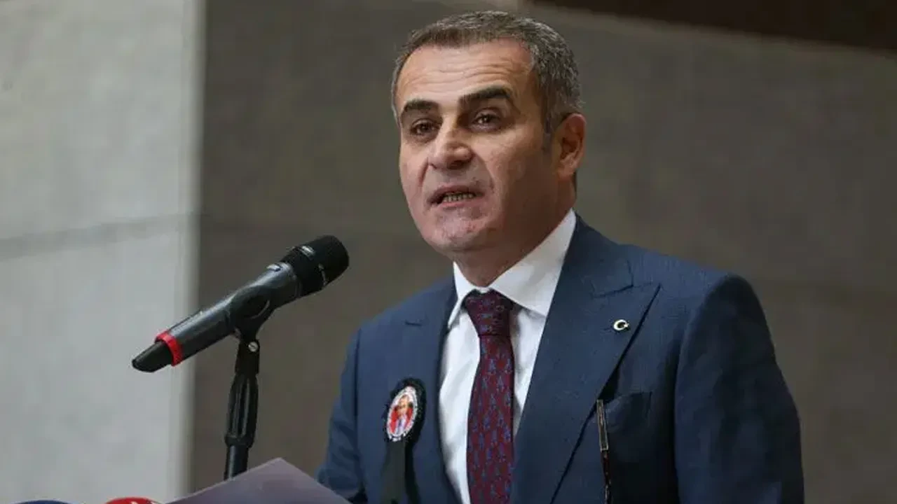 AYM Başkanvekilli değişti! Hasan Tahsin Gökcan’ın yerine İrfan Fidan seçildi