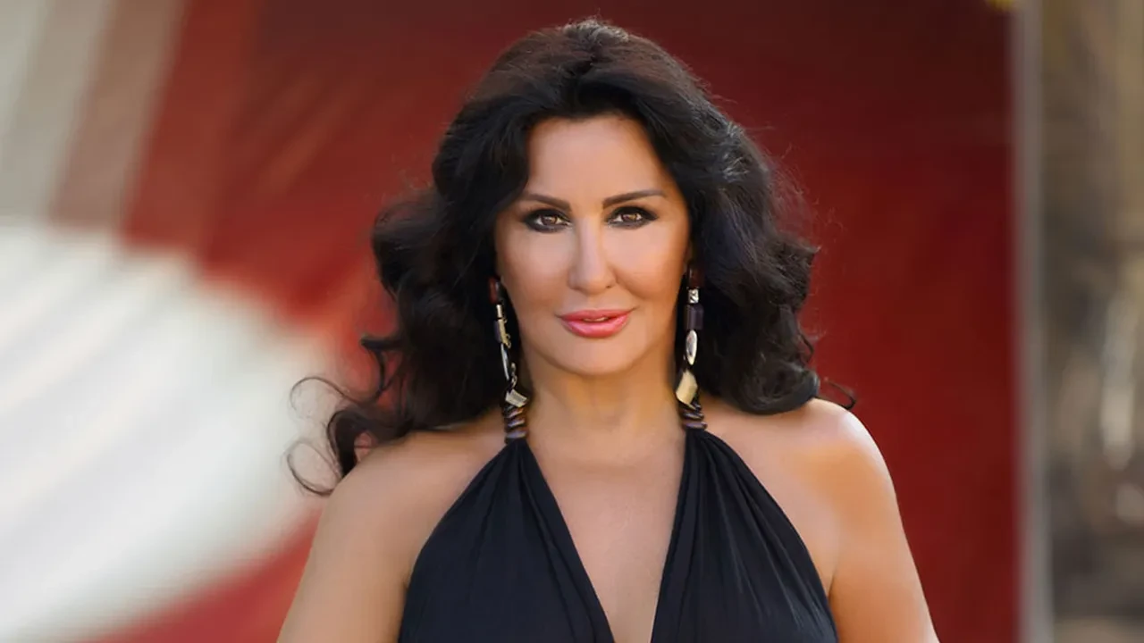 Erol Simavi kimdir? Erol Simavi ve Nükhet Duru evli miydi?