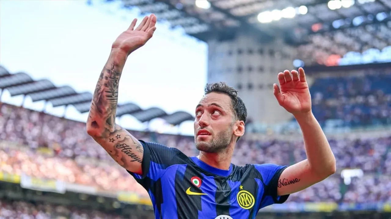 Galatasaray'ın Hakan Çalhanoğlu için yaptığı transfer teklifi duyuruldu!