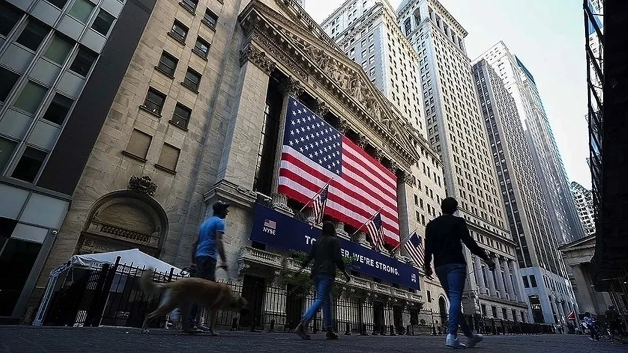 Goldman ve Barclays’ten petrol uyarısı: ABD’de enflasyon yeniden yükselebilir