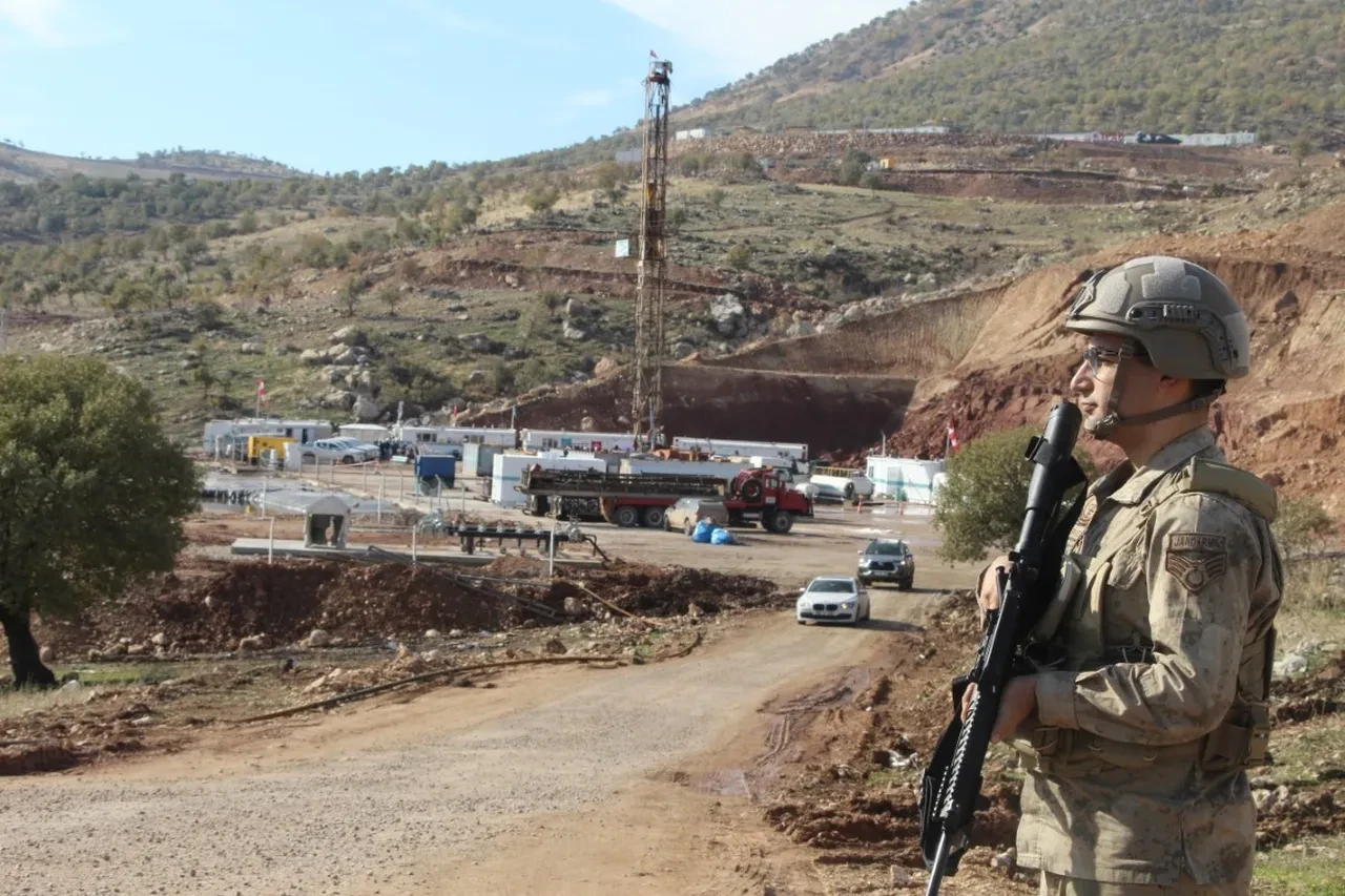 Hürmüz kapandı, gözler Gabar'a çevrildi