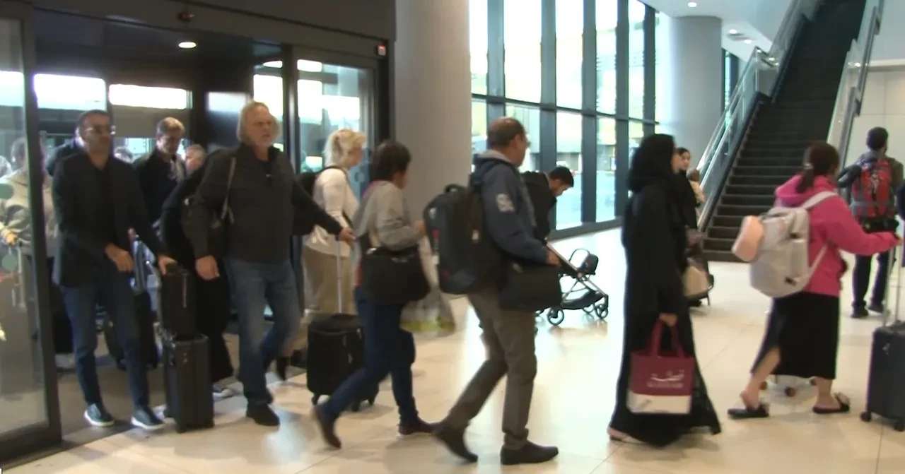 Katar'da mahsur kalan Türk vatandaşlarından sevindiren haber