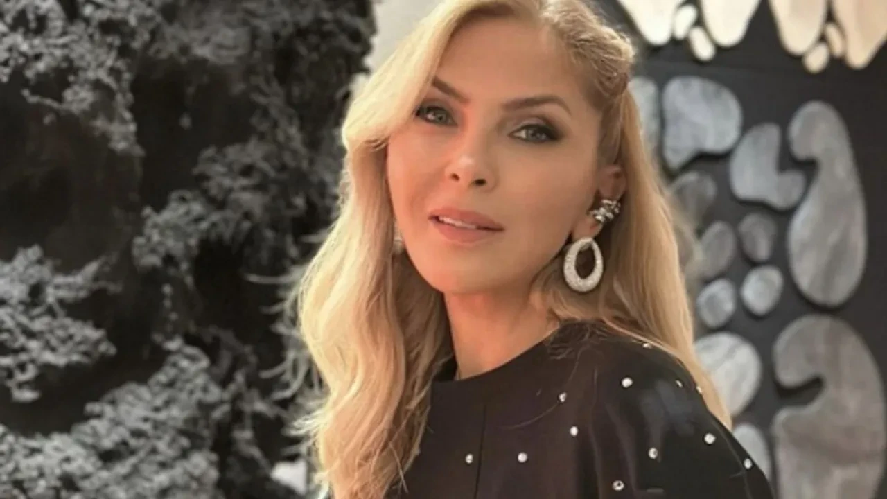 Milyonluk servete sahip Arzu Sabancı'dan sosyal medyadan reklamlı paylaşım! Takipçileri şoke oldu