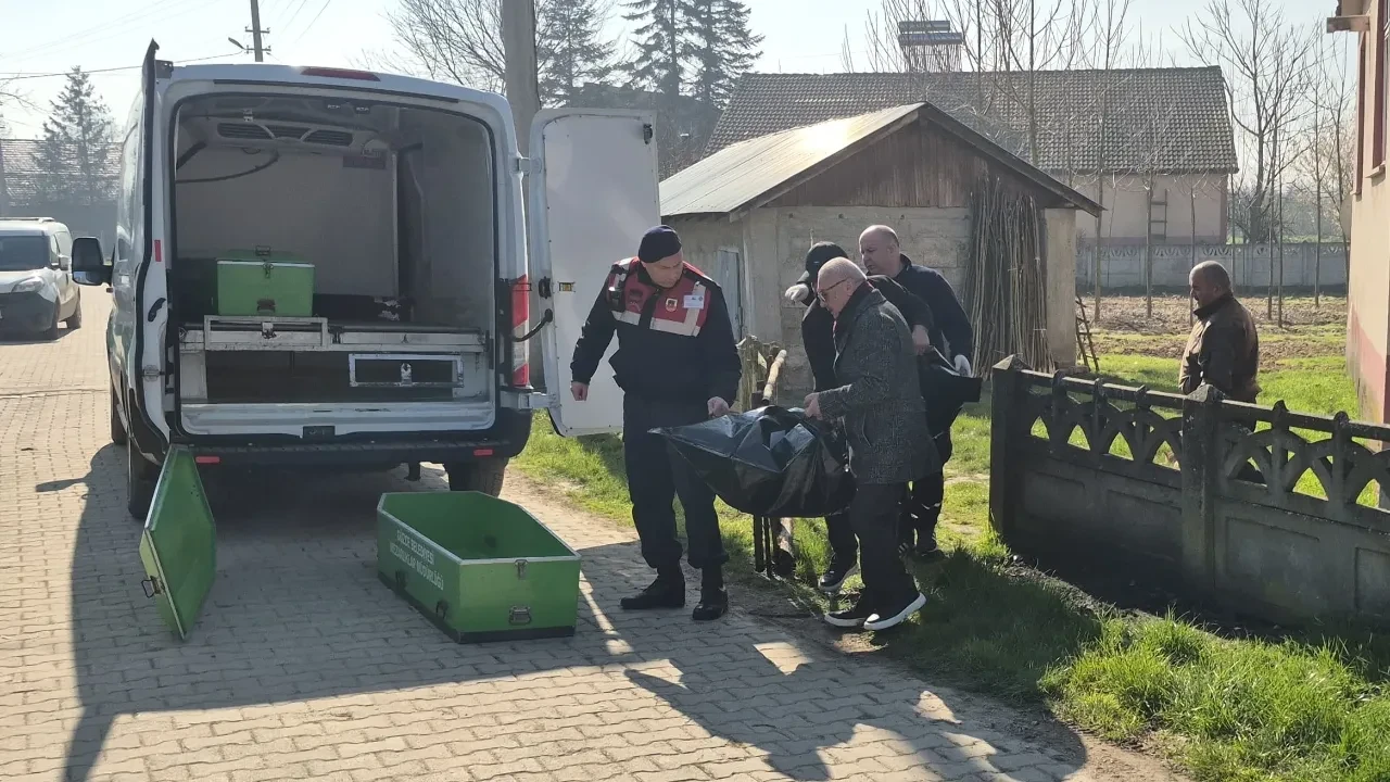 Odundan sızan duman faciaya neden oldu! 1 kişi öldü, 3 kişi tedavi altında