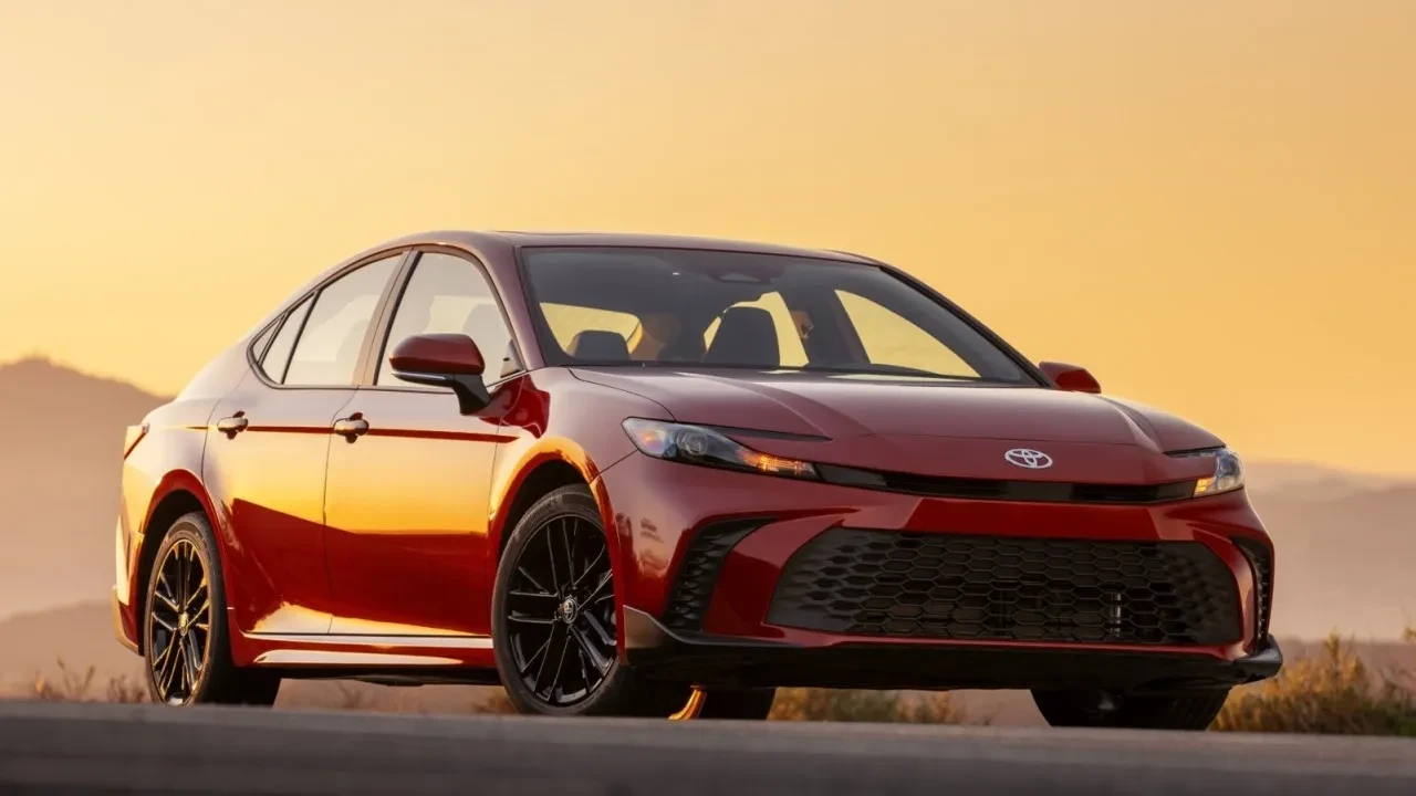 Otomobil satın almadan önce mutlaka incelemeniz gereken liste! Tüketiciler, 2026 yılının en iyi modellerini belirledi