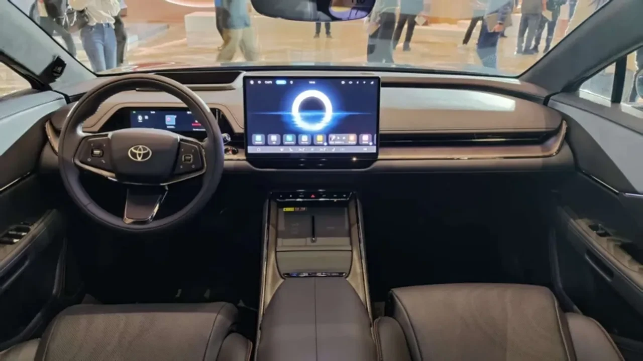 Tesla’nın 5’te 1 fiyatına elektrikli Toyota