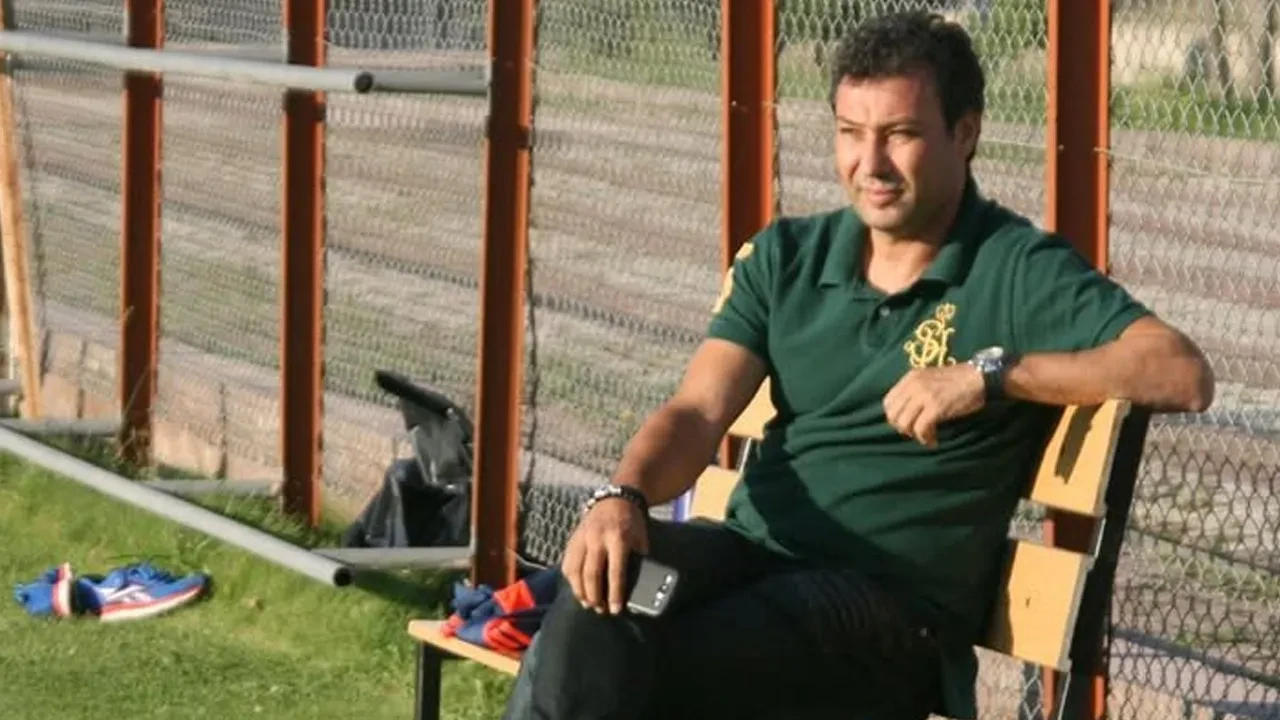 Trabzonspor Yardımcı Antrenörü Orhan Kaynak kalp krizi sonucu hayatını kaybetti