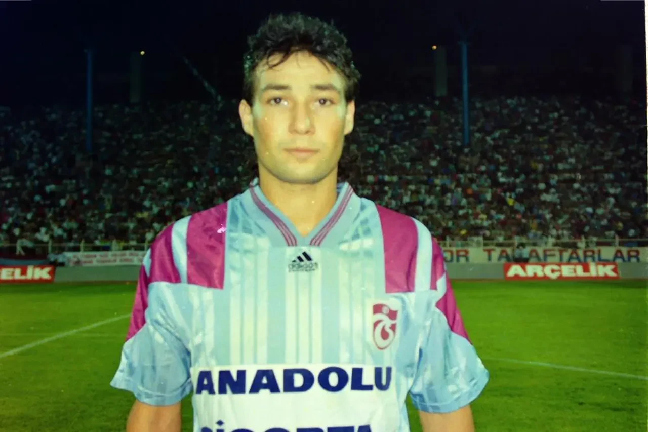 Trabzonspor Yardımcı Antrenörü Orhan Kaynak kalp krizi sonucu hayatını kaybetti