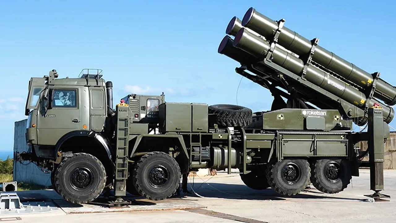 Türkiye'ye füze düştü, MSB düğmeye bastı! Abdullah Ağar'dan kritik uyarı: Stratejik intihar olur