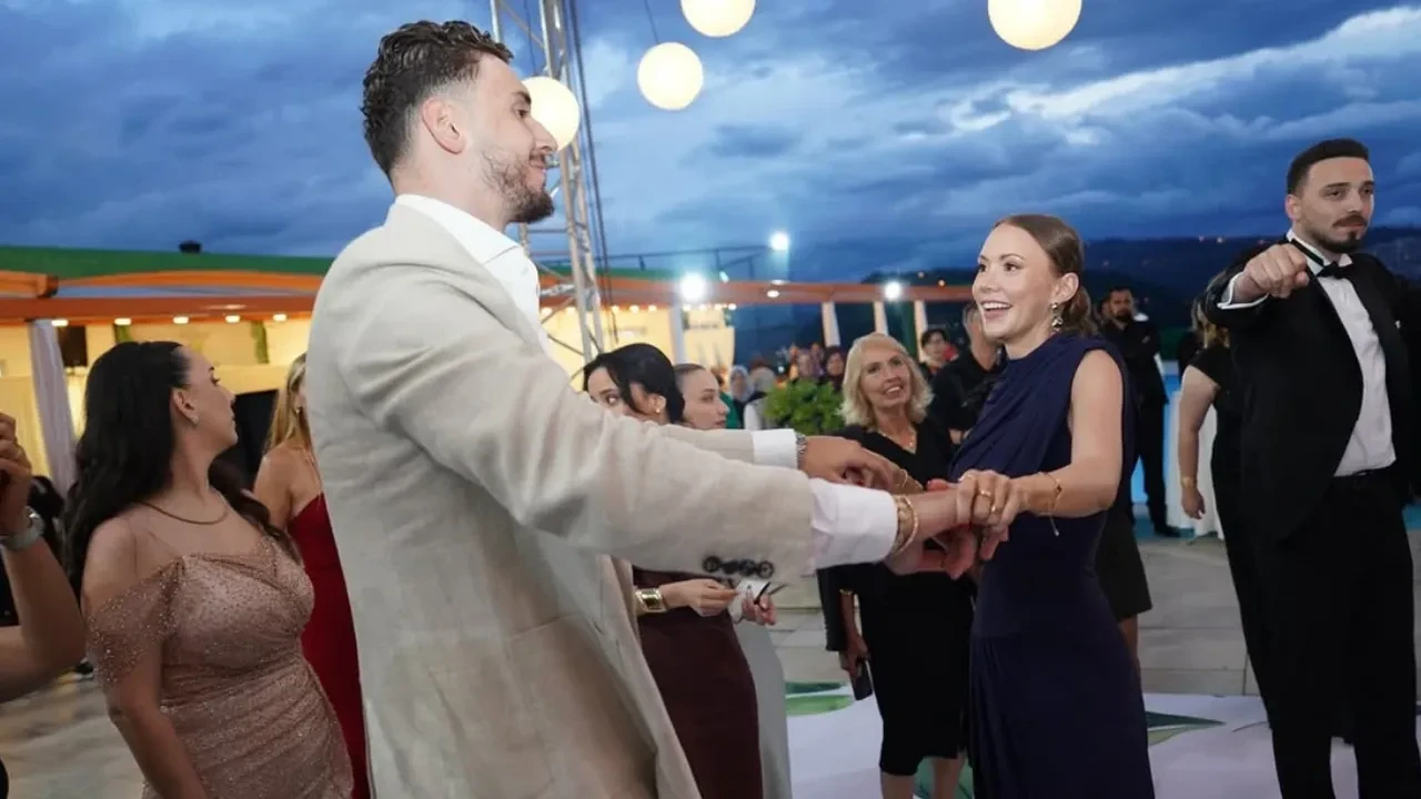 Alperen Şengün’ün sevgilisi kim? Hannah Cherry kaç yaşında mesleği ne?  