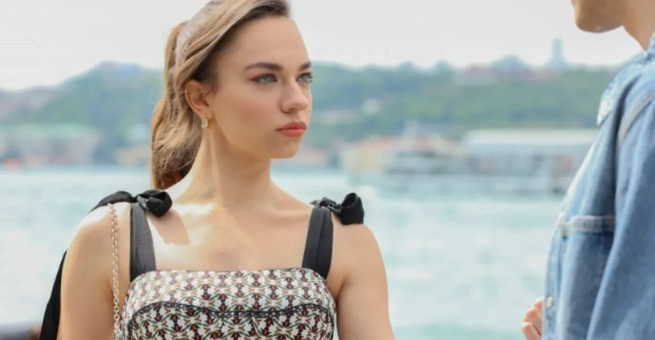 Doktor Başka Hayatta'nın Zeren'i Eylül Tumbar kimdir? Eylül Tumbar'ın sevgilisi var mı, hangi dizilerde oynadı?