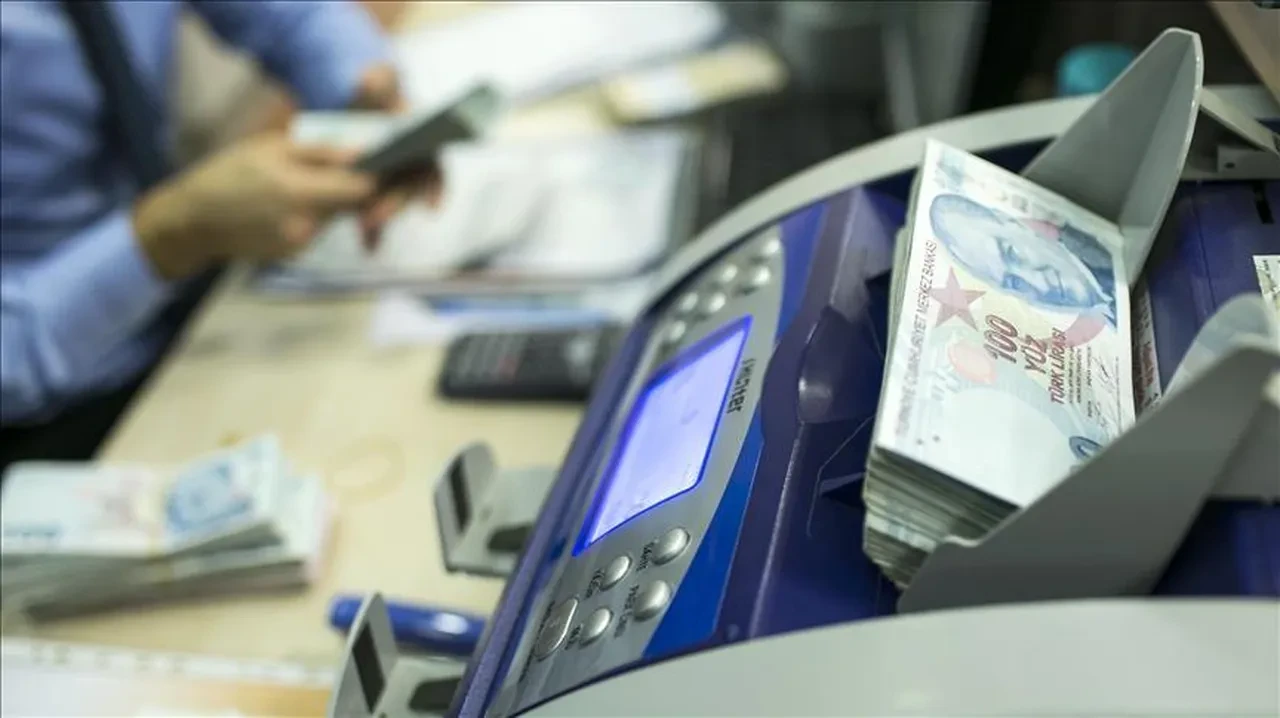 Emekli bayram ikramiyesi zamlı mı yatacak, ne kadar olacak? 2026 SSK, Bağ-Kur ve Emekli Sandığı bayram ikramiyesi hesaplaması