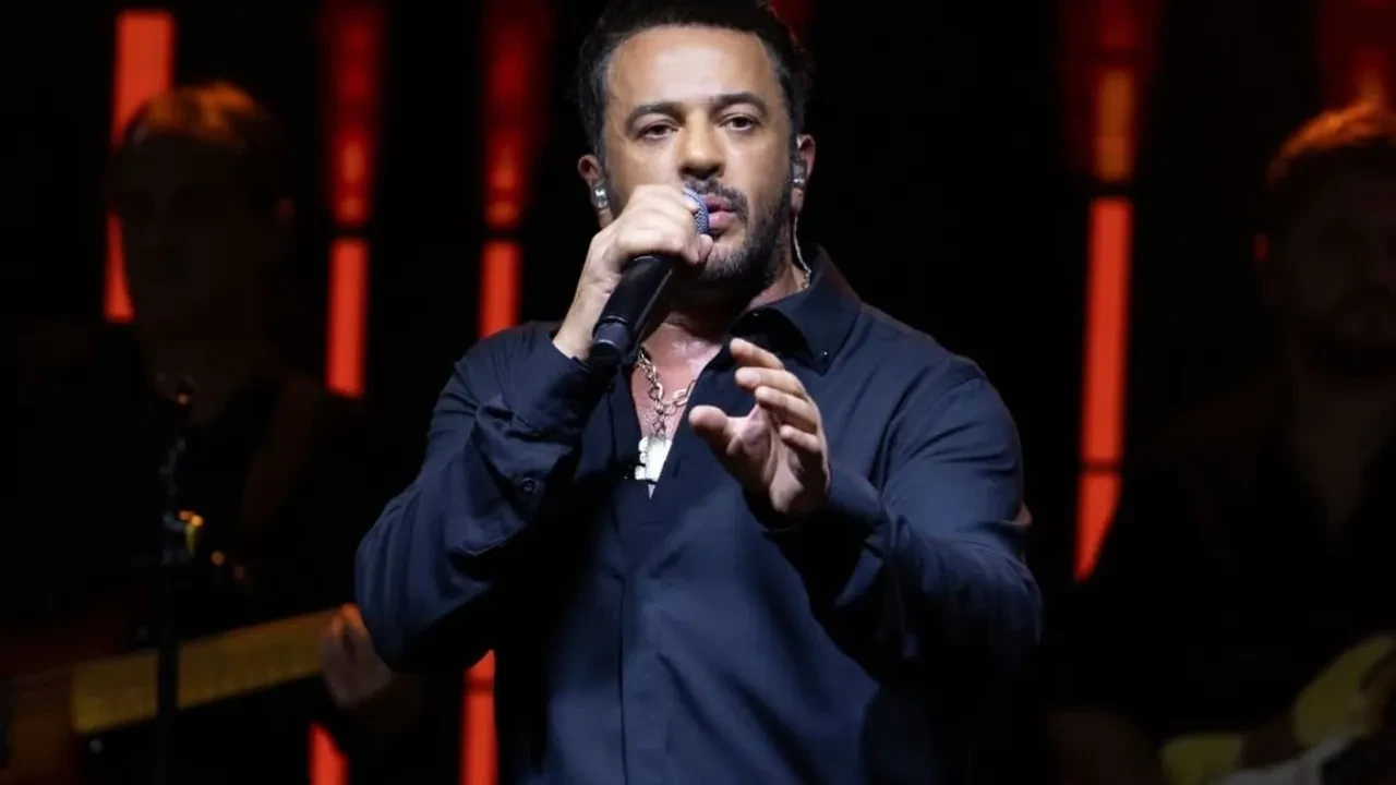 Emre Altuğ kimdir? Emre Altuğ kaç yaşında, nereli, kiminle evlendi?