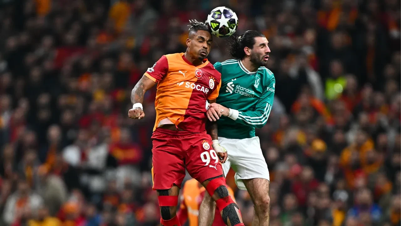Galatasaray'ın Liverpool zaferi İngiliz basınında manşetlerde