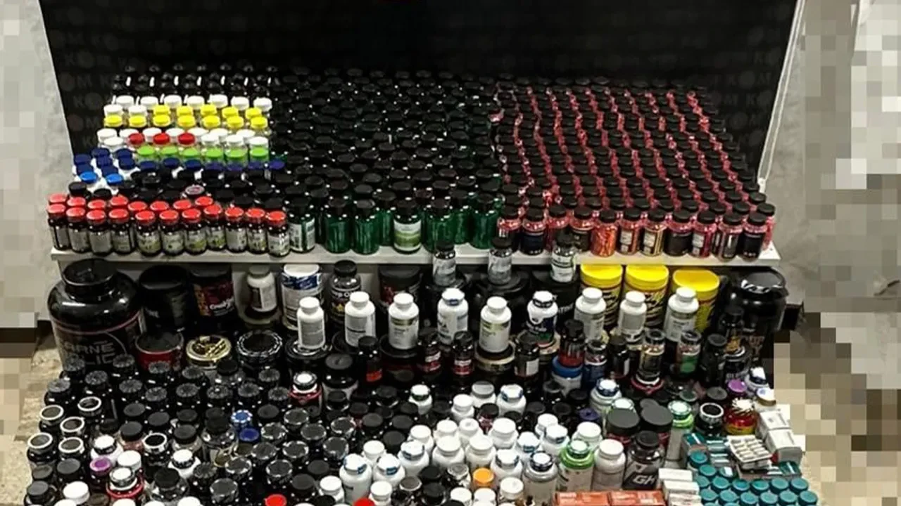 Hepsi 5 milyon lira değerinde! Polis kaçak gıda ürünlerini ele geçirdi