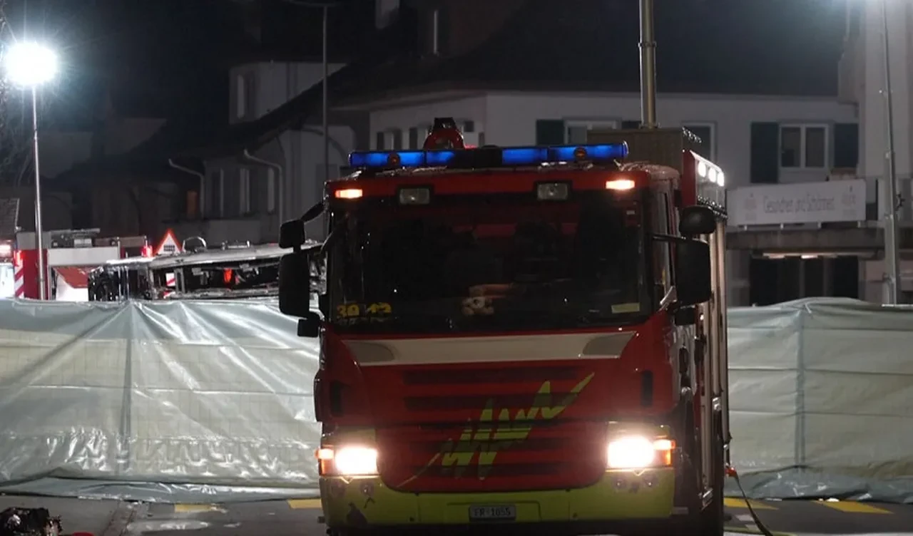 İsviçre’de otobüs alevlere teslim oldu! Ölü ve yaralılar var