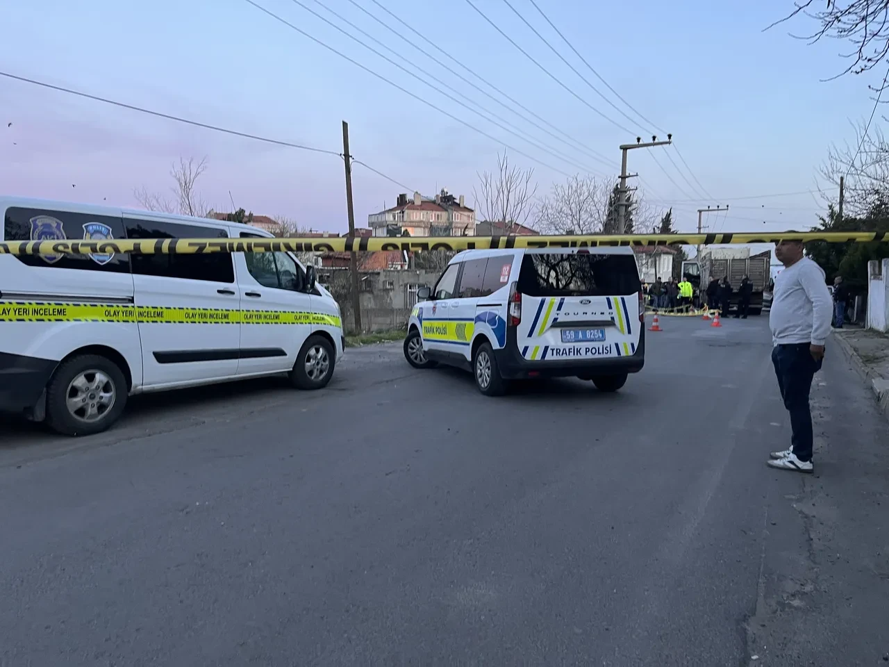 Kamyonun altında feci şekilde can verdi! Tekirdağ'da acı olay