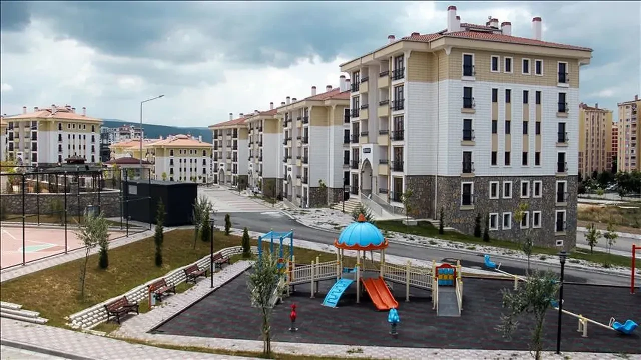 TOKİ İstanbul 100 bin konut kura çekimi tarihleri 2026! TOKİ İstanbul hak sahipliği kura çekimi ne zaman?