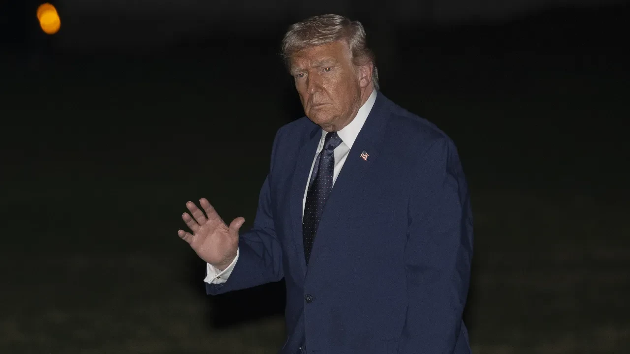 Trump'tan İran'a saldırılarla ilgili 