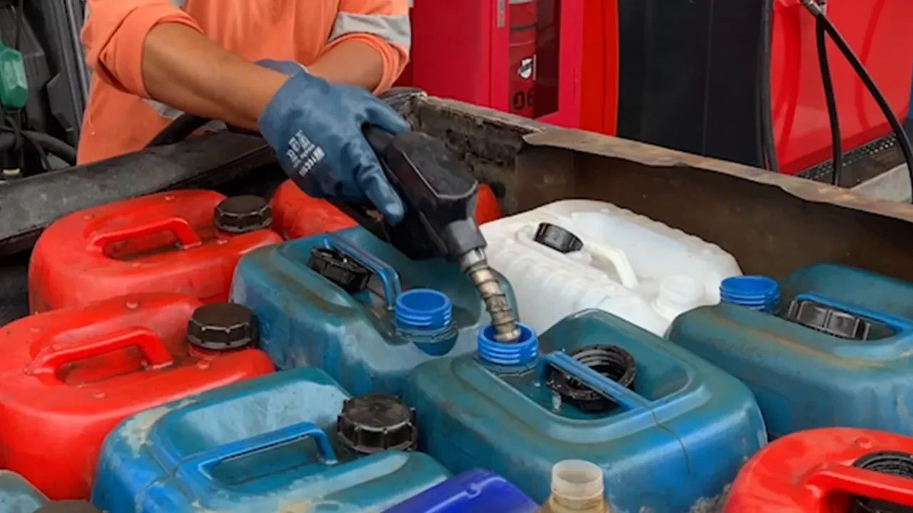 Benzin fiyatlarının en çok artış gösterdiği ülkeler açıklandı! Türkiye'nin sırası belli oldu: İşte petrolde ağır fatura ödeyen ülkeler