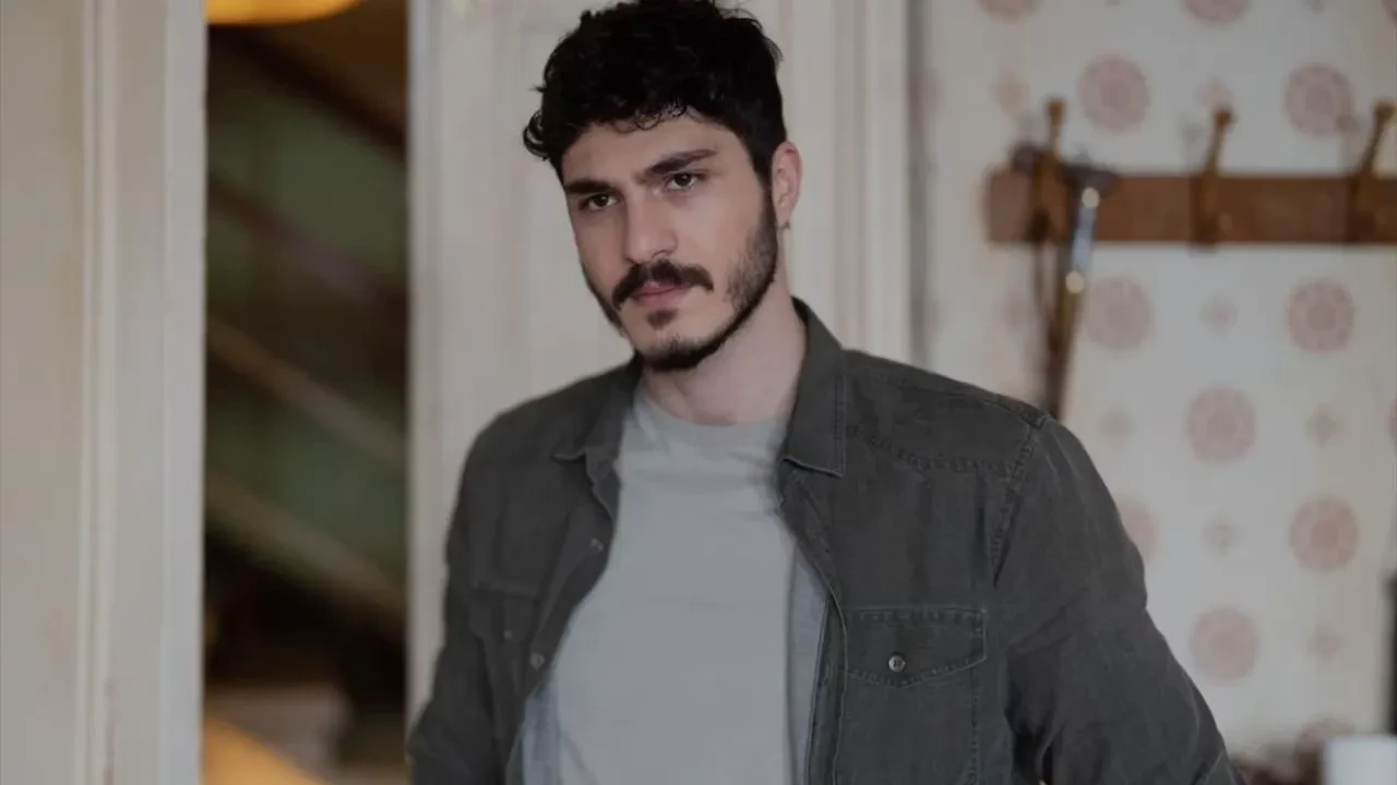 Düşük reyting kurbanı olmuştu! Sahipsizler dizisinin oyuncusundan dikkat çeken açıklamalar