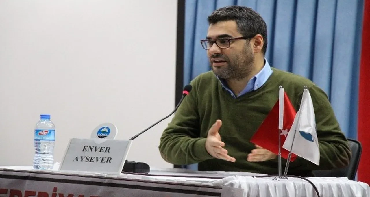Enver Aysever hakkında tahliye kararı! Suç sayılan sözlerini Hasan İmamoğlu üzerinden savundu