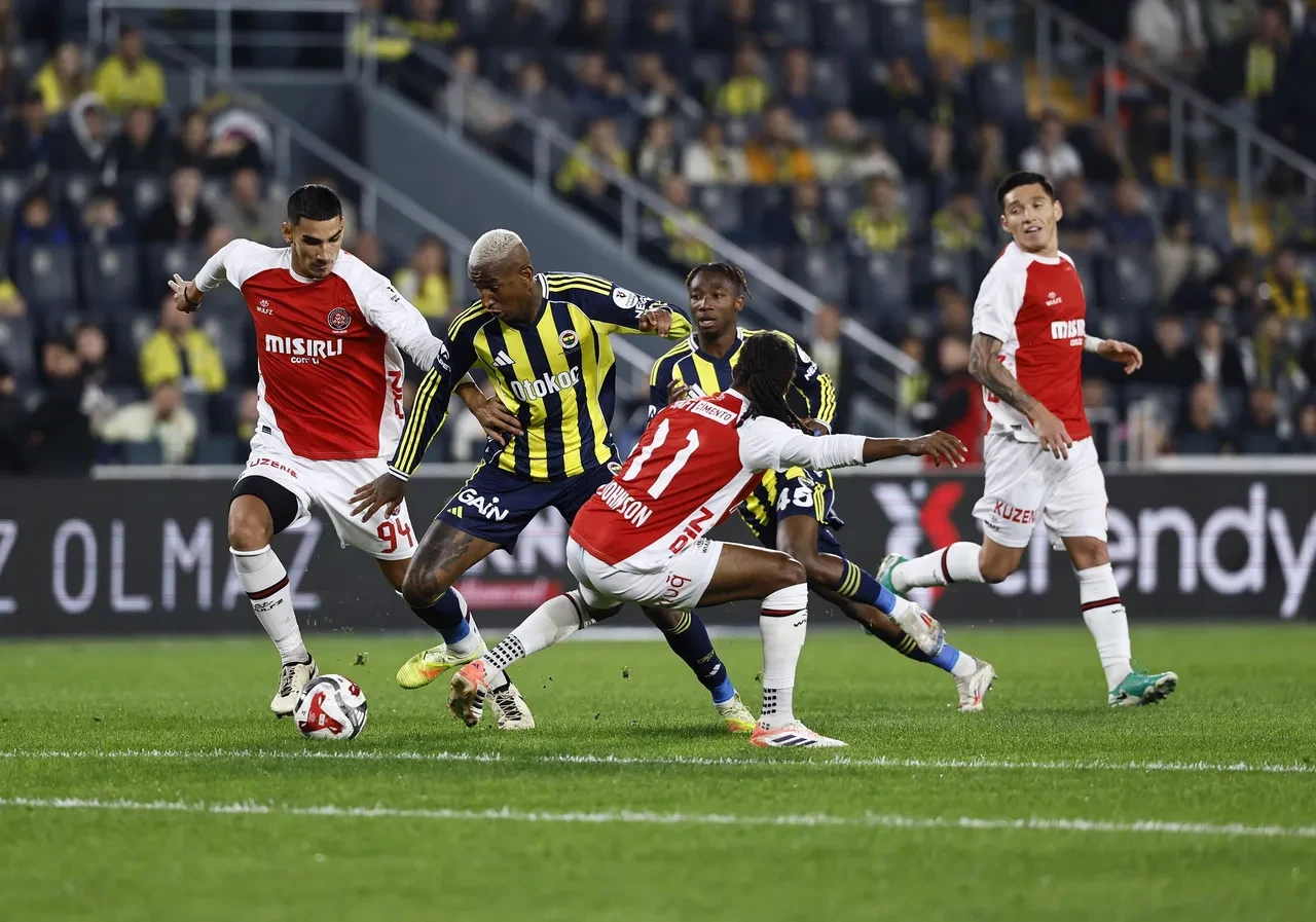 Fatih Karagümrük - Fenerbahçe maçının hakemi belli oldu