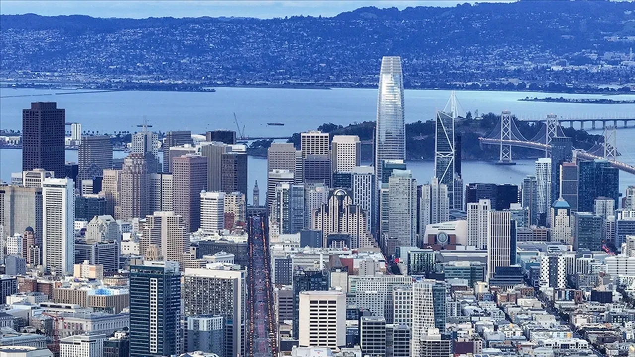 FBI uyardı: İran California'yı İHA'yla vurabilir