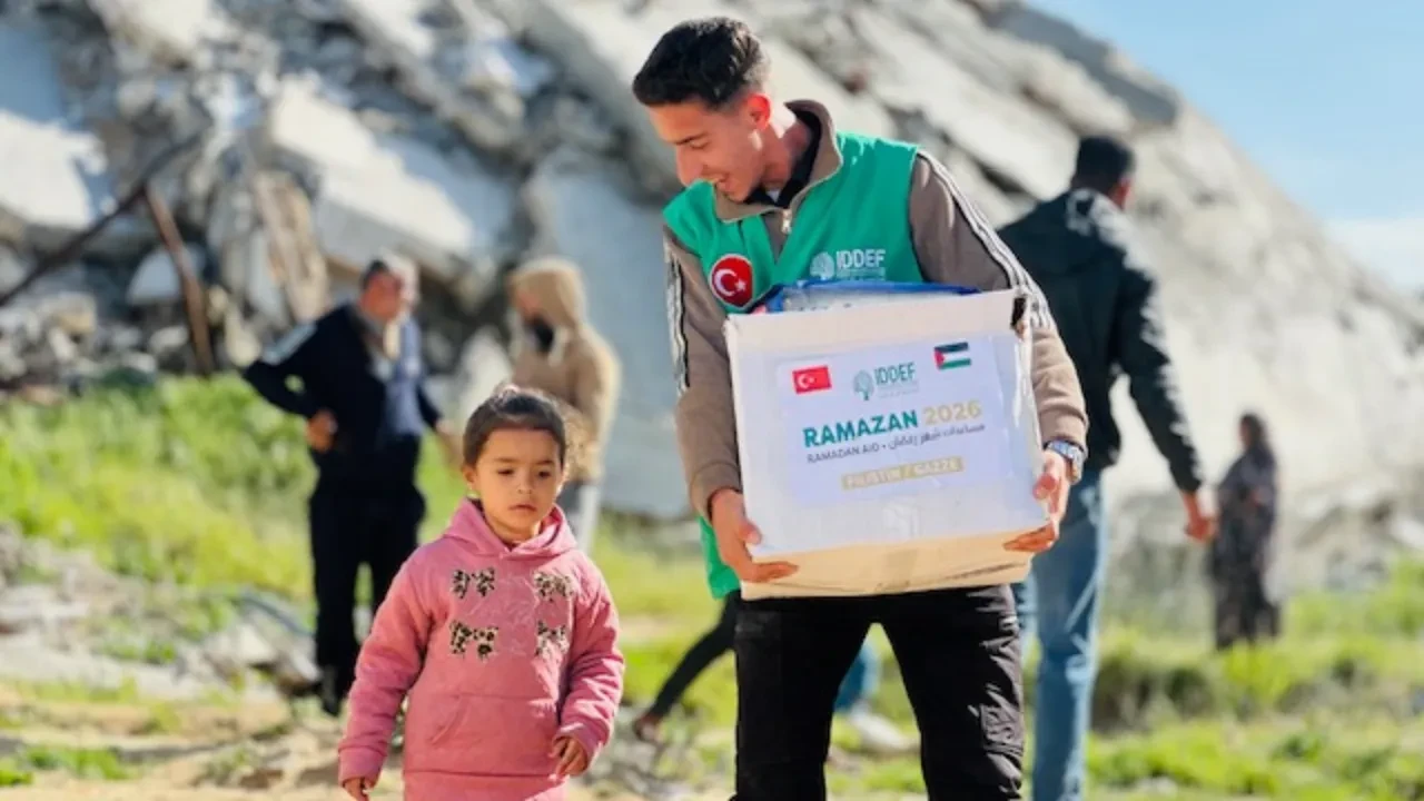 İDDEF’ten Ramazan’da binlerce aileye kumanya yardımı