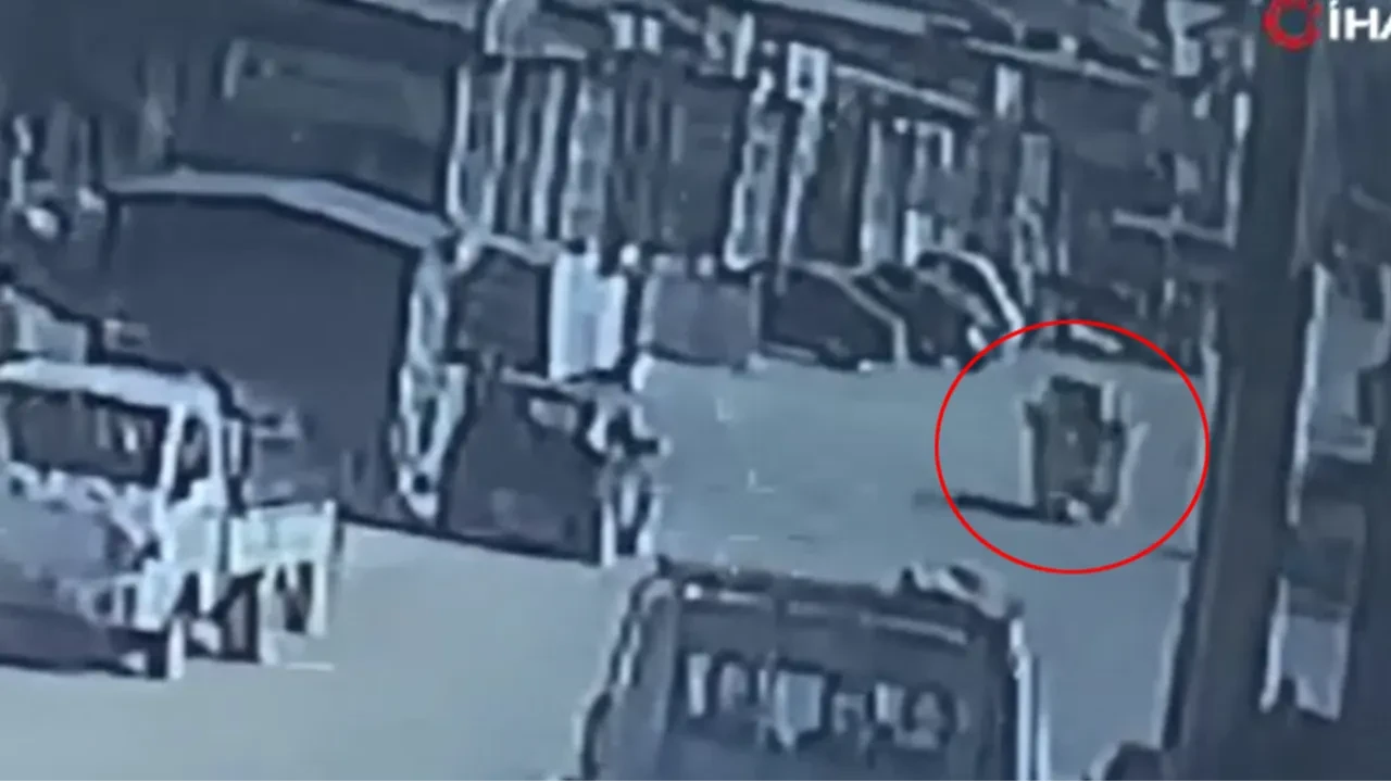 Karaman'da feci kaza! Güvenlik kamerası anbean kaydedildi 