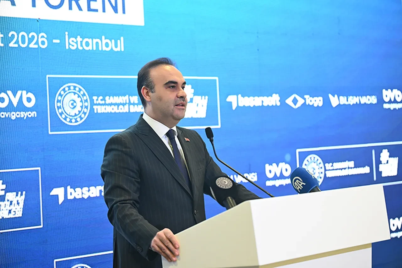 Türkiye’nin dijital egemenliğinde yeni dönem: Yerli navigasyon için imzalar atıldı