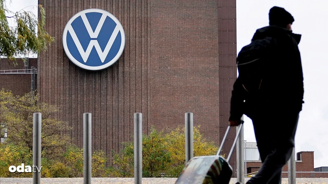 Volkswagen Almanya’da frene basıyor: 50 bin kişilik küçülme planı