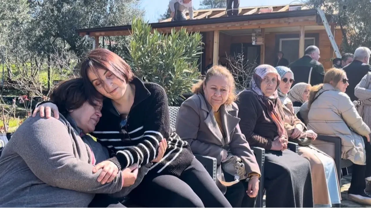 Yıkım ekibini görünce beddua yağdırdı: Verdiğim oylar haram olsun