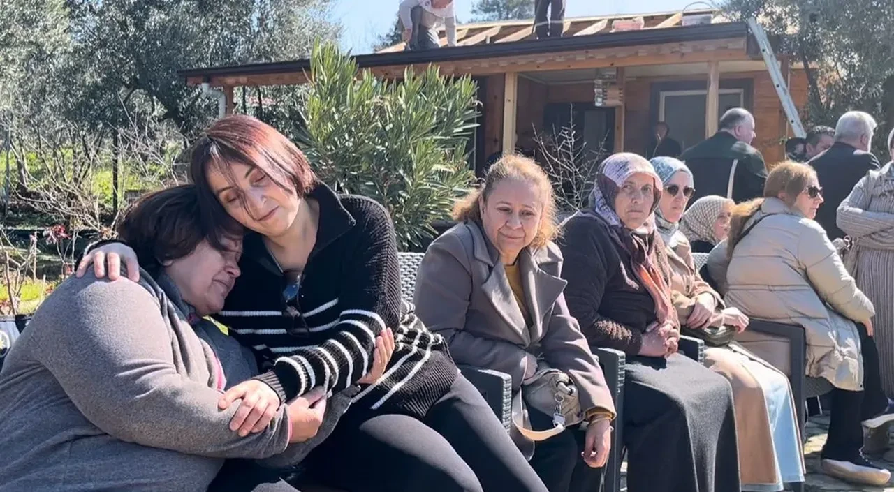 Yıkım ekibini görünce beddua yağdırdı: Verdiğim oylar haram olsun