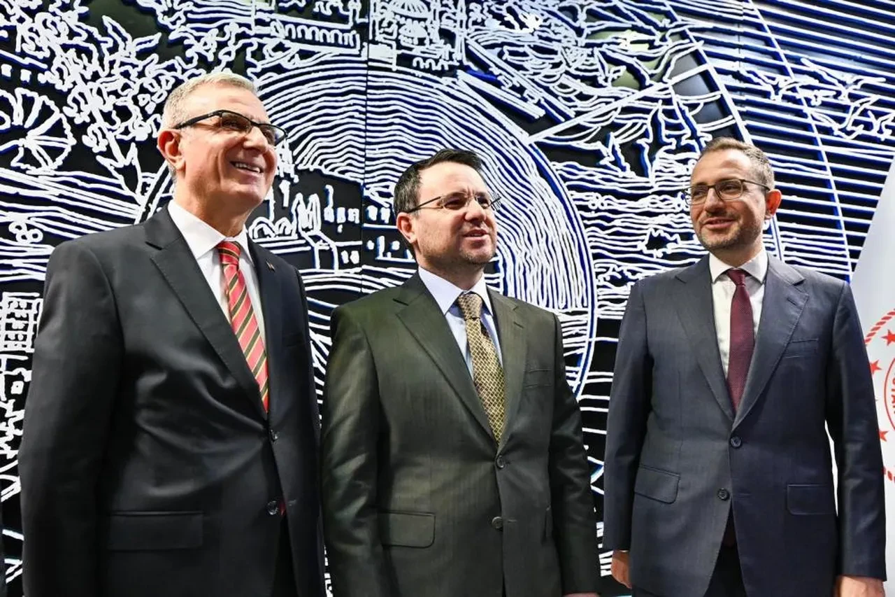 Adalet Bakanı Akın Gürlek toplumun yükselen eleştirisi için söz verdi: Adalet güçlüden yana algısını hep birlikte kıracağız